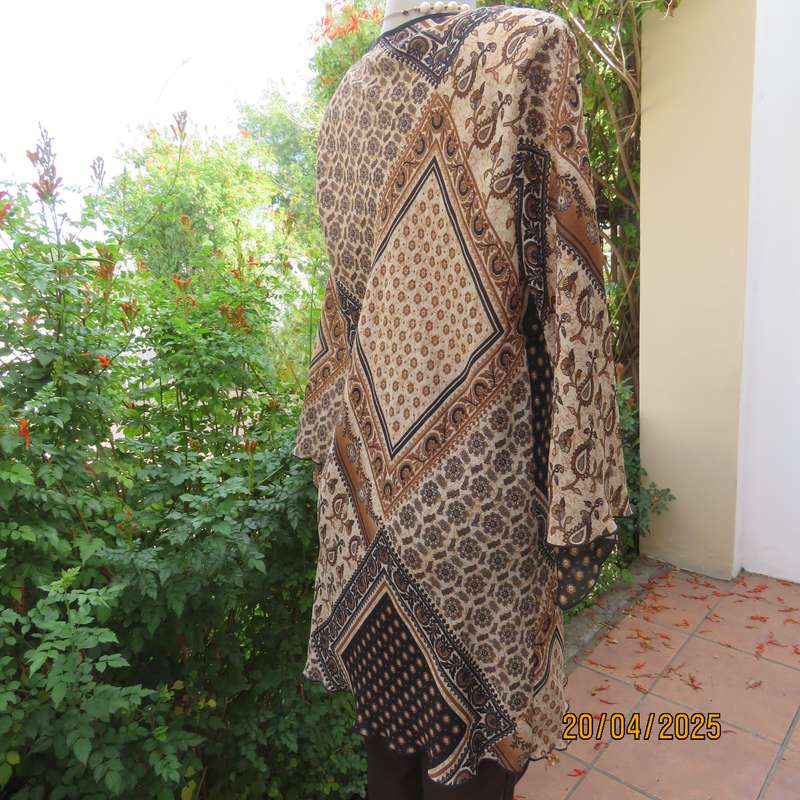 DONNA CLAIRE sheer polyester long top in brown-cream-black bo-ho print. Size 42