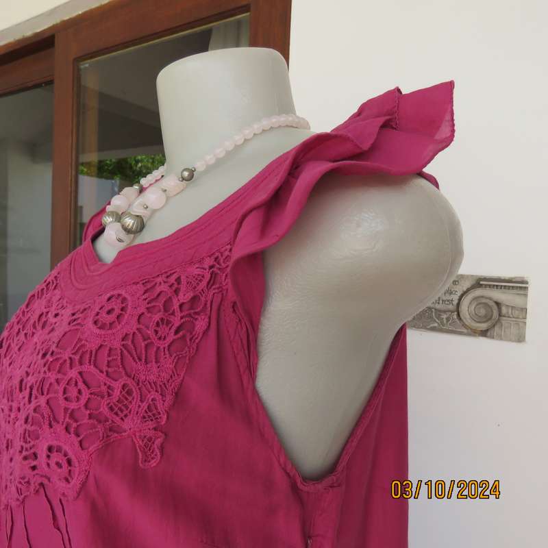 High quality Magenta pink lace front top with small frilled sleeves.Size 34/10 by `LTD WOMAN`.