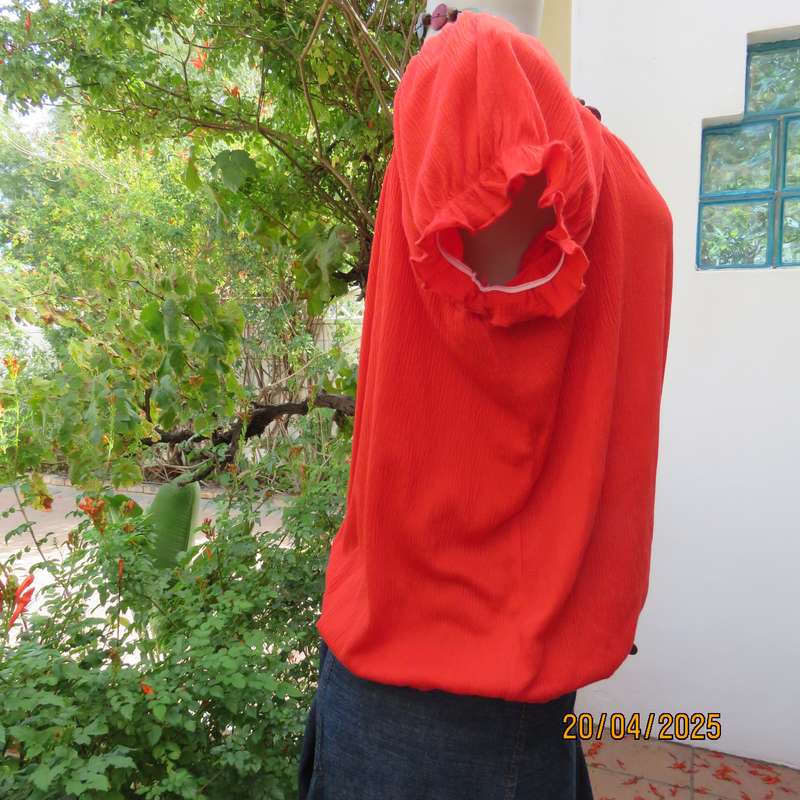 Crimson red peasant style stretch creased polyester size 42 top.