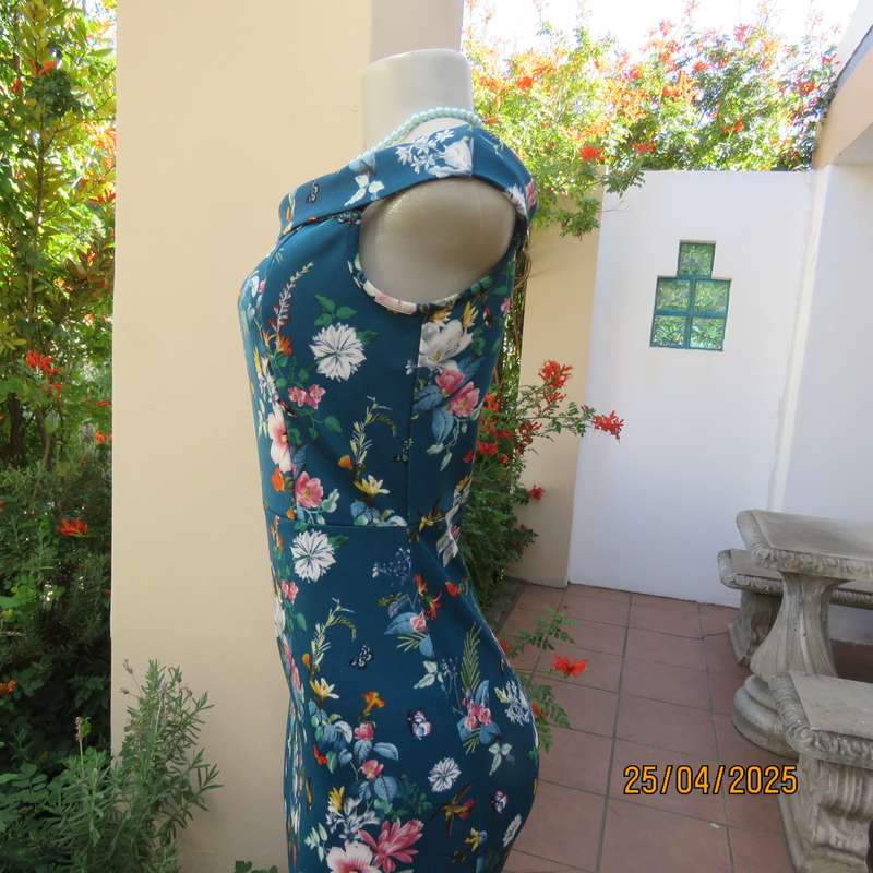 MISS L dark jade heavy stretch polyester stretch bodycon size 32 dress with floral pattern.