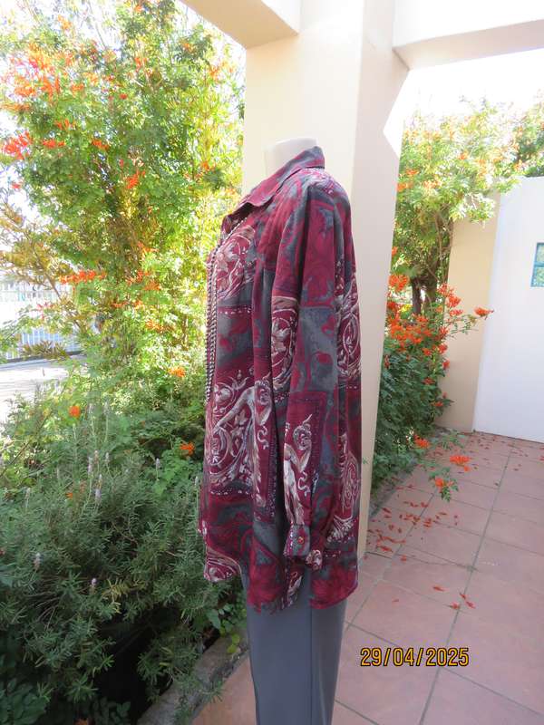 LARGELY FEMININE baroque printed maroon-beige-grey green long sleeve top size 46.