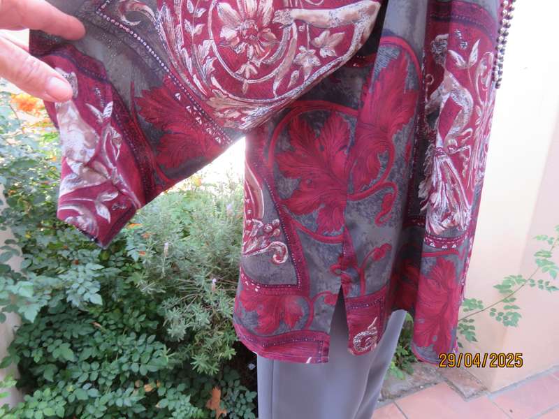 LARGELY FEMININE baroque printed maroon-beige-grey green long sleeve top size 46.