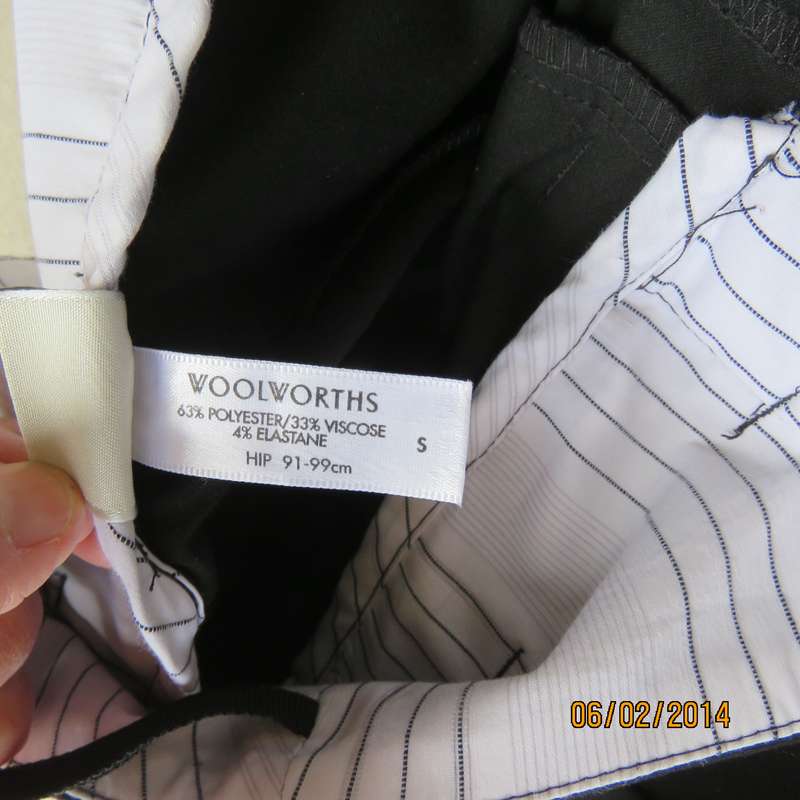 Top of the line black high waisted WOOLWORTHS poly-viscose strech black pants.Size 34+.As new cond