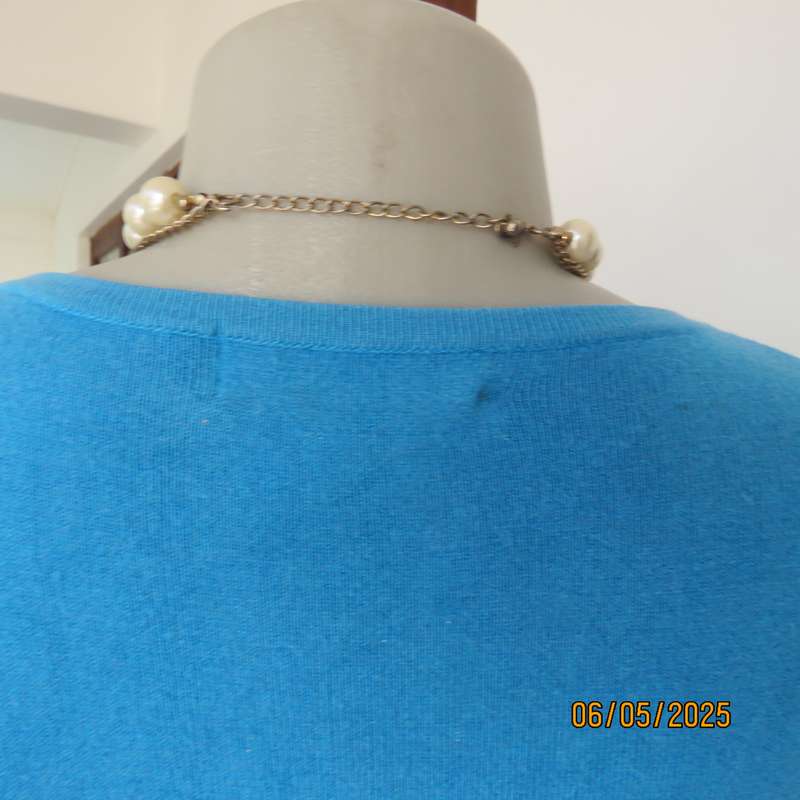 U_SIX teal blue short sleeve button down V neck cardigan in polycotton stretch. Size 34