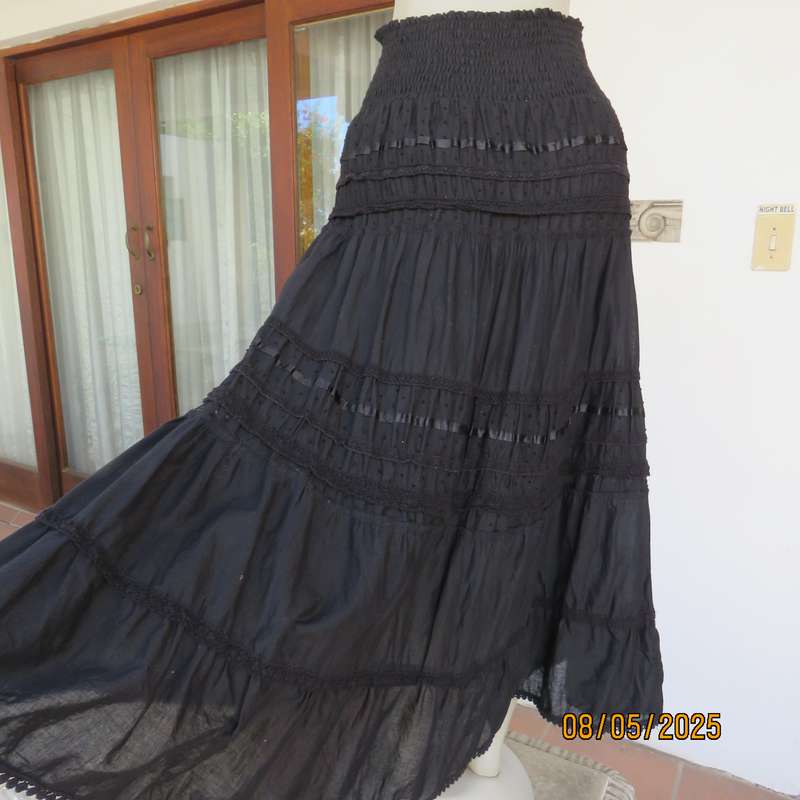 WOOLWORTHS black ankle length 100% cotton tiered skirt. Wide elasticated yoke. Size 40