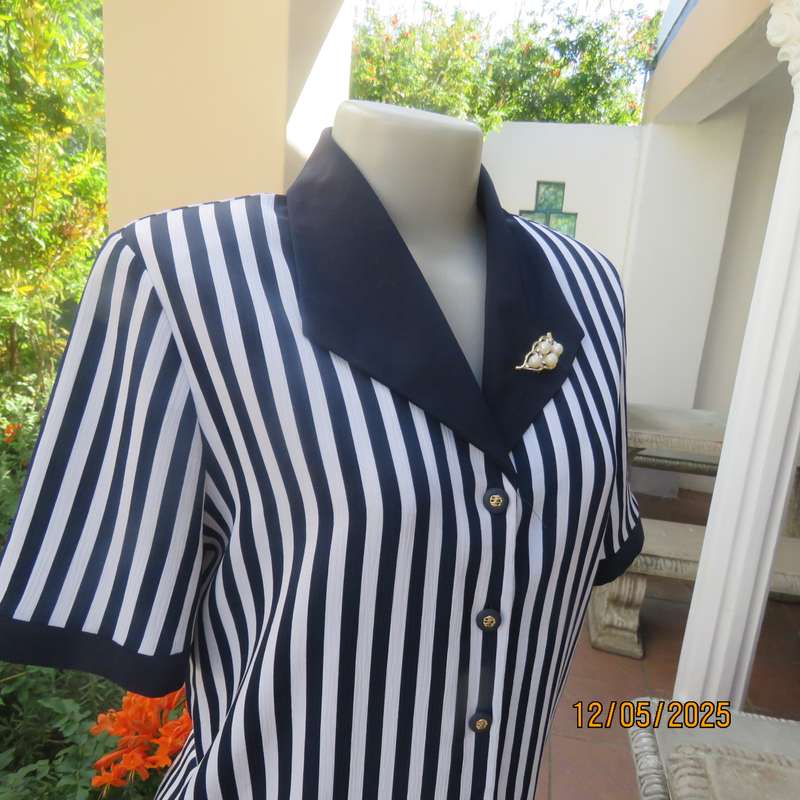 WOOLWORTHS navy-white vertical striped button down top. Open navy collar. Size 36.