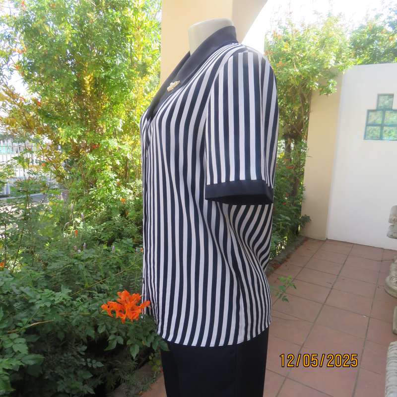WOOLWORTHS navy-white vertical striped button down top. Open navy collar. Size 36.