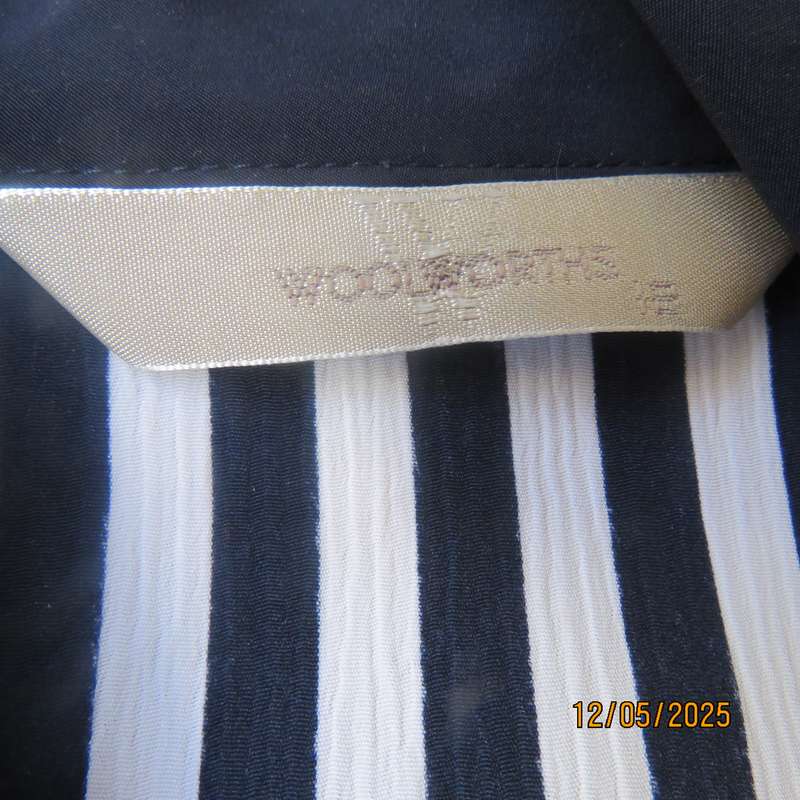 WOOLWORTHS navy-white vertical striped button down top. Open navy collar. Size 36.