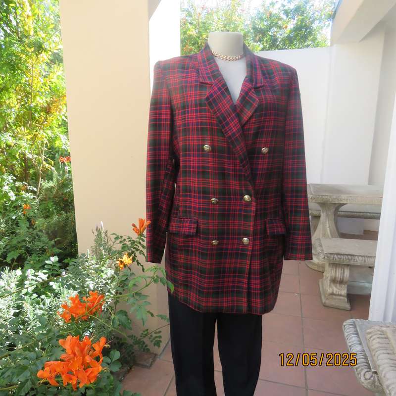 MERIEN HALL double breast tartan print long sleeve jacket size 40. Red-navy-green.