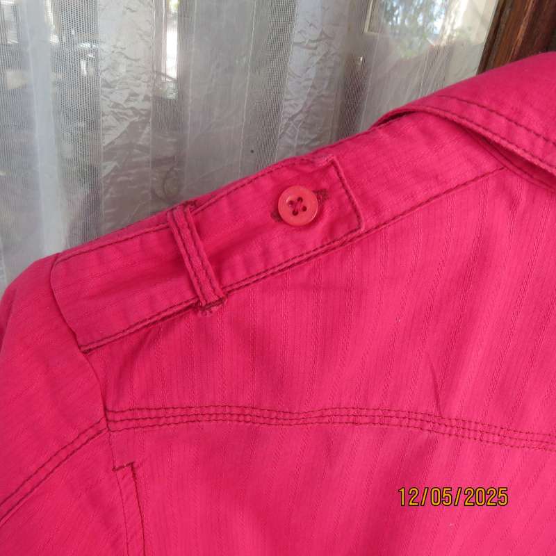 RENEGADE magenta pink boy's long sleeve shirt for 12 year old. As new