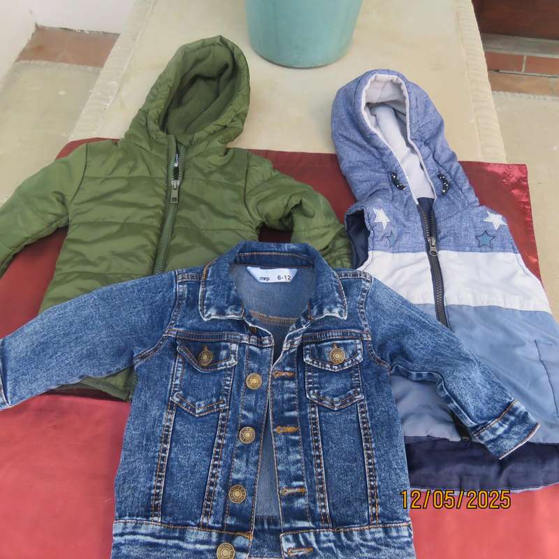 Lot of 3 winter jackets for your 6 to 12 months old baby boy. All as new.
