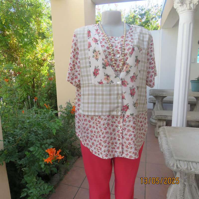 J&CO unique viscose floral top with front waistcoat. Cream with crimson. Size 44