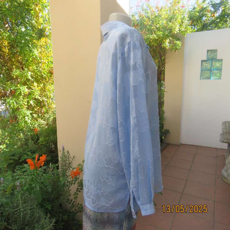 DONNA CLAIRE periwinkle blue sheer floral embossed polyester long sleeve top size 42-44
