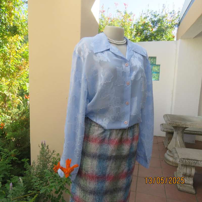 DONNA CLAIRE periwinkle blue sheer floral embossed polyester long sleeve top size 42-44