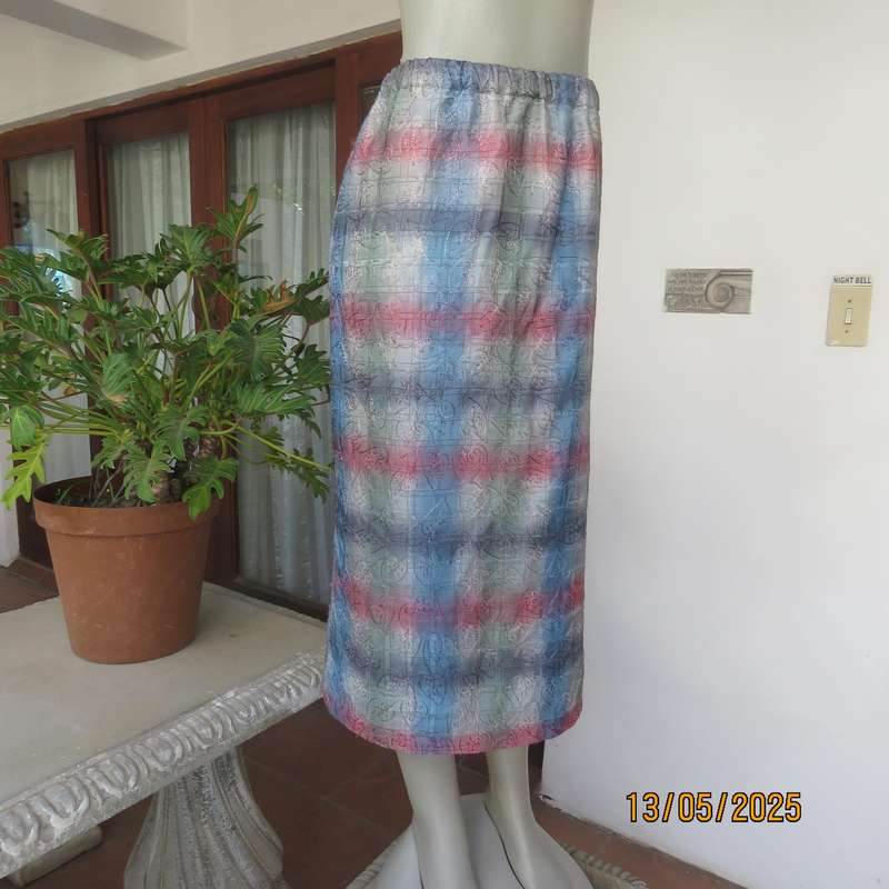 Silky poly-rayon long straight lined heart embroidered pink-blue-green skirt size 36