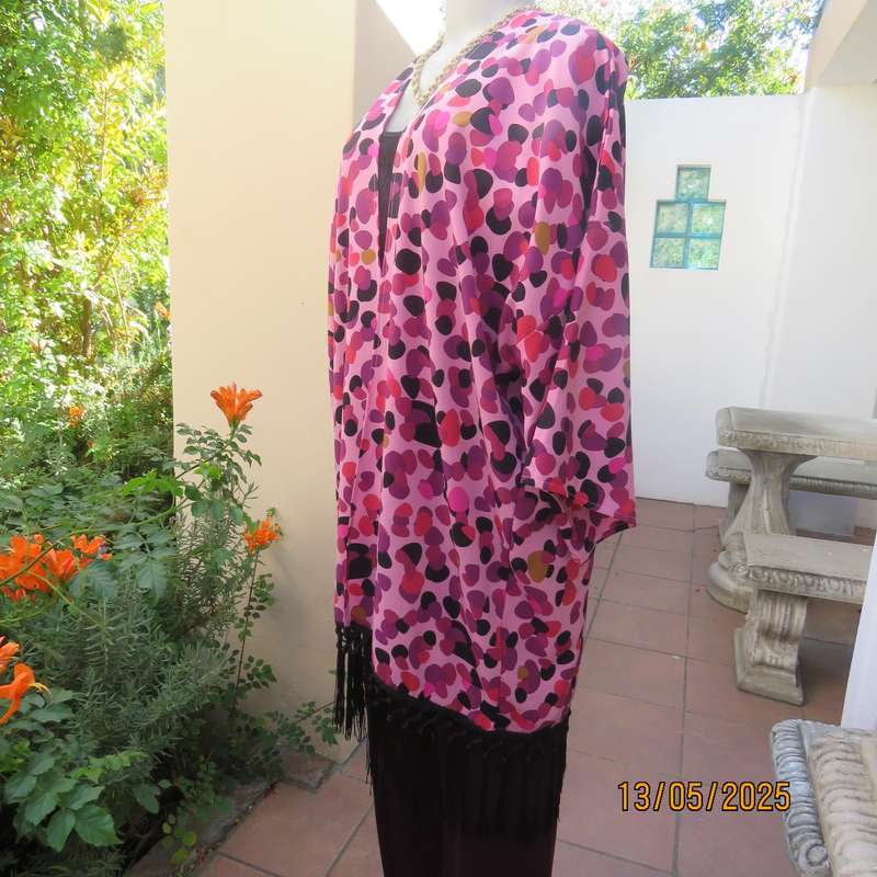 BOX Fashion Cape Town open top in pinks and purples. Fringed hem. Size 42-46.