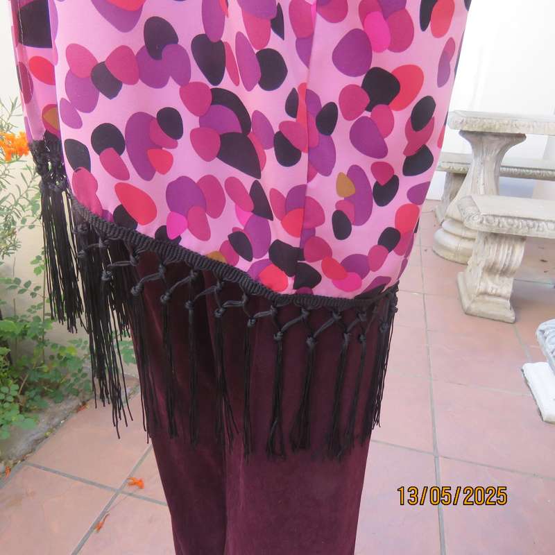 BOX Fashion Cape Town open top in pinks and purples. Fringed hem. Size 42-46.