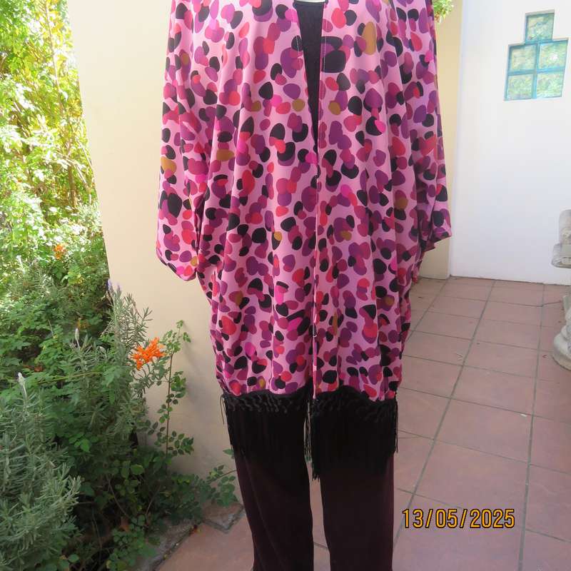 BOX Fashion Cape Town open top in pinks and purples. Fringed hem. Size 42-46.