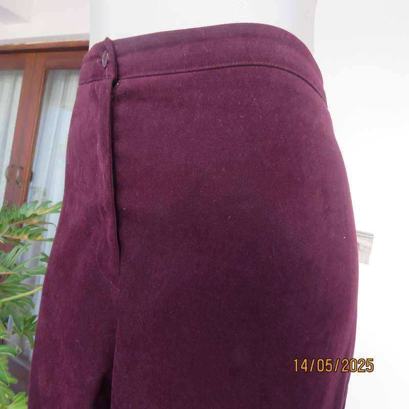 BAMBOO dark plum dress pants size 40. Elasticated back. Tapered legs.