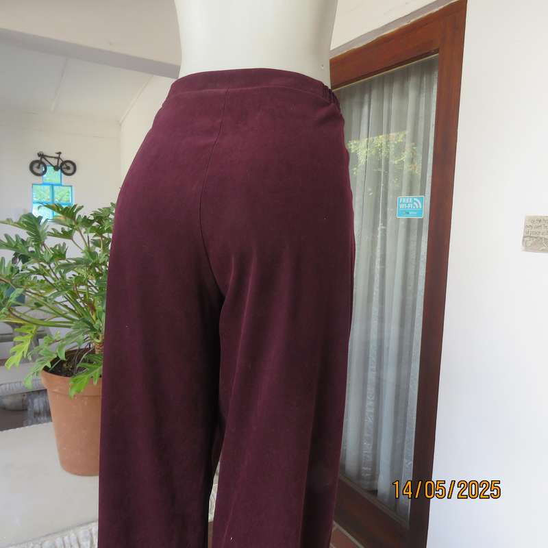 BAMBOO dark plum dress pants size 40. Elasticated back. Tapered legs.
