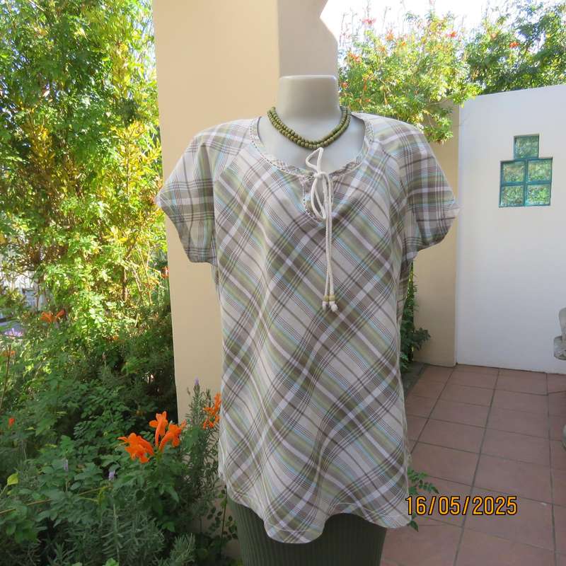 RENE TAYLOR soft green-blue and beige shades check cotton slip over top. Size 44