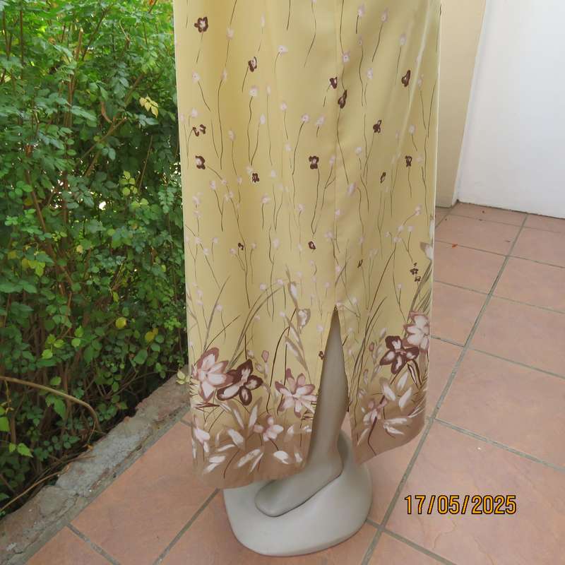 IT'S RACHEL rich cream long shift dress from Australia with brown-ecru-pink border.Size 44