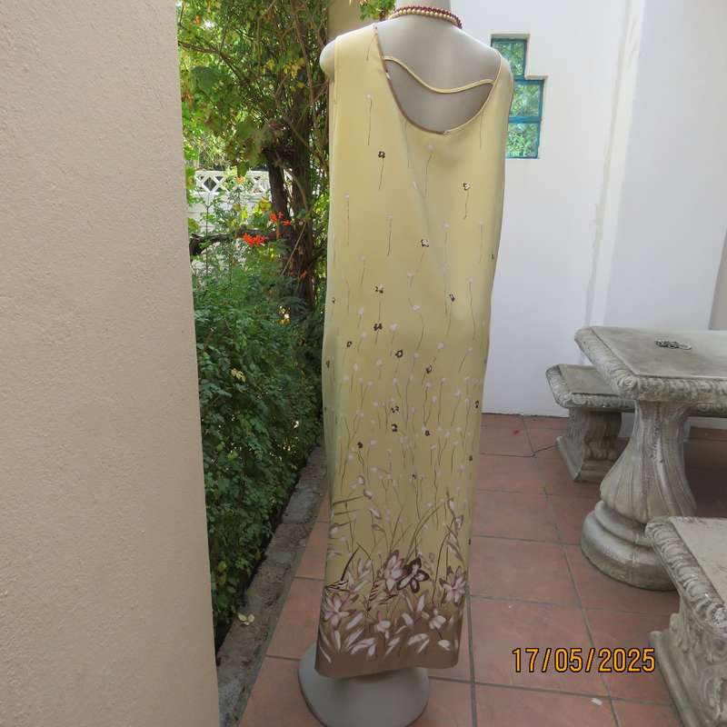 IT'S RACHEL rich cream long shift dress from Australia with brown-ecru-pink border.Size 44