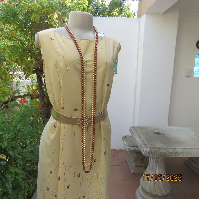 IT'S RACHEL rich cream long shift dress from Australia with brown-ecru-pink border.Size 44
