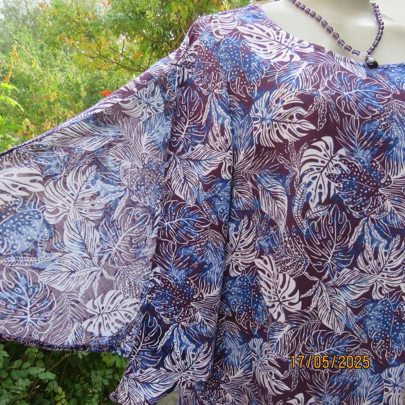 OR plum-blue shift under knee viscose dress with white leaf. Size 40