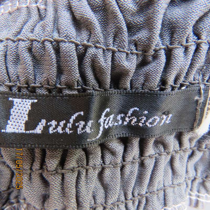LINDA FASHION steel grey crinkled polyester stretch dress. Size 38.