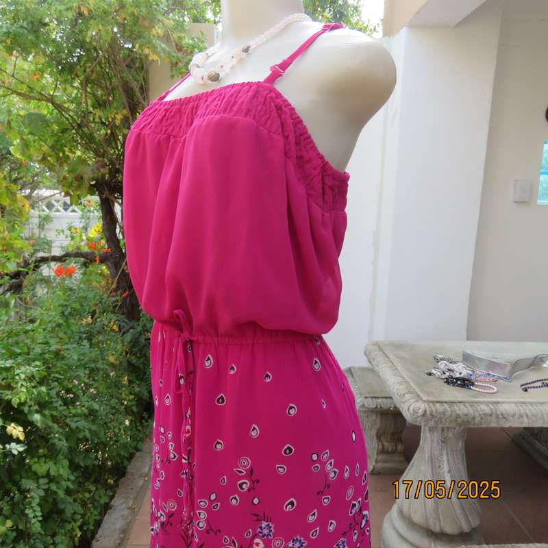 A WOMAN long punch pink fully lined sheer polyester dress. Size 40-42. Floral border