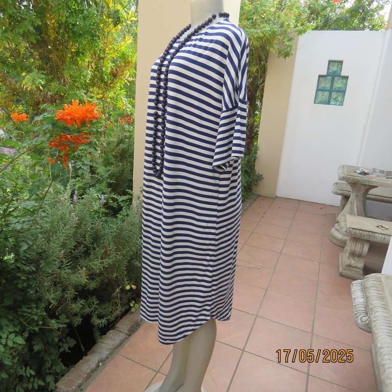 EXACT soft polyester stretch slip over white-navy horizontal striped dress. Size 40-42
