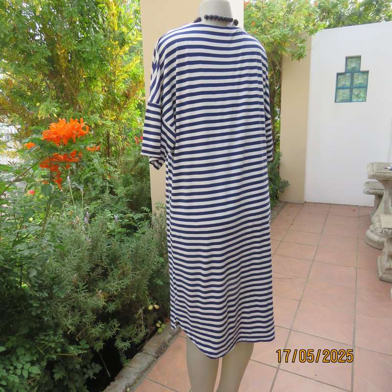 EXACT soft polyester stretch slip over white-navy horizontal striped dress. Size 40-42