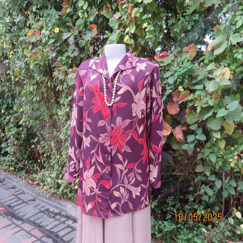 MERIEN HALL  long cuffed sleeve red wine colour button down top. Rust-ecru flowers. Size 38