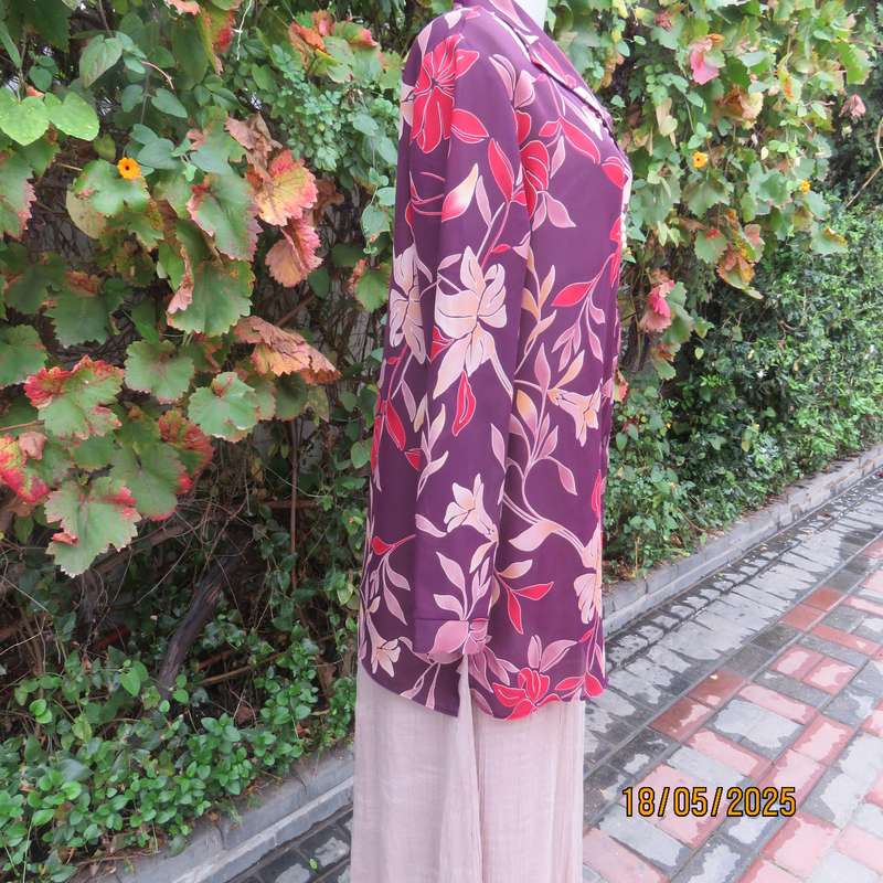 MERIEN HALL  long cuffed sleeve red wine colour button down top. Rust-ecru flowers. Size 38