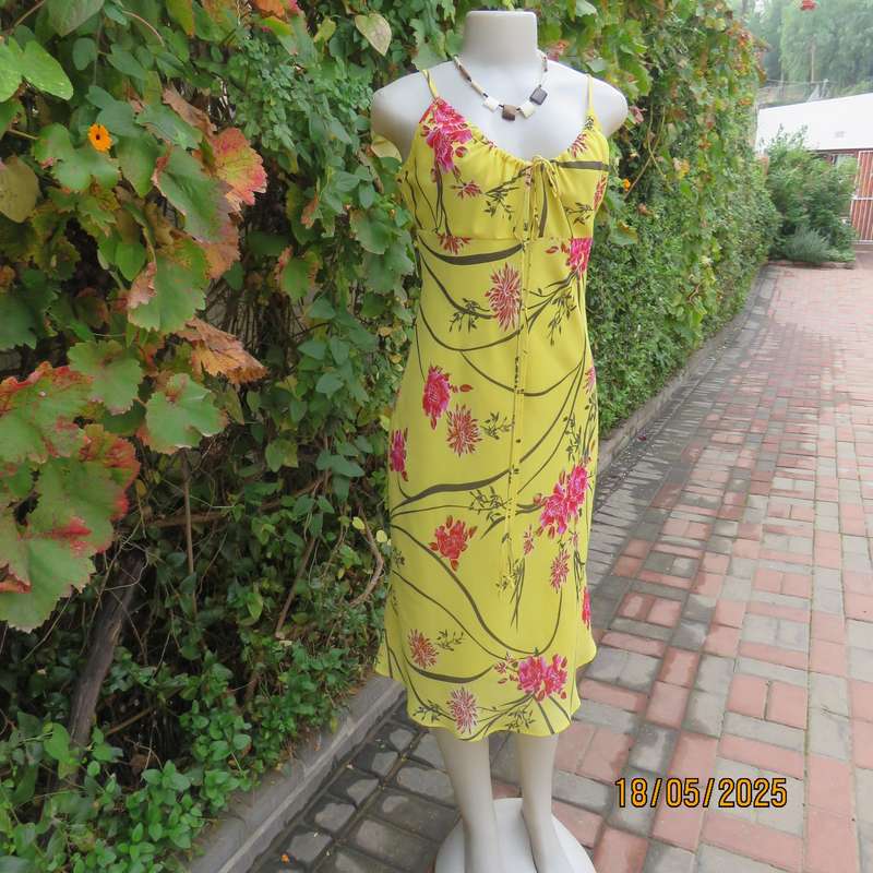 FOSHINI buttercup yellow strappy dress with pink-brown flowers. Sheer polyester-lined. Size 34