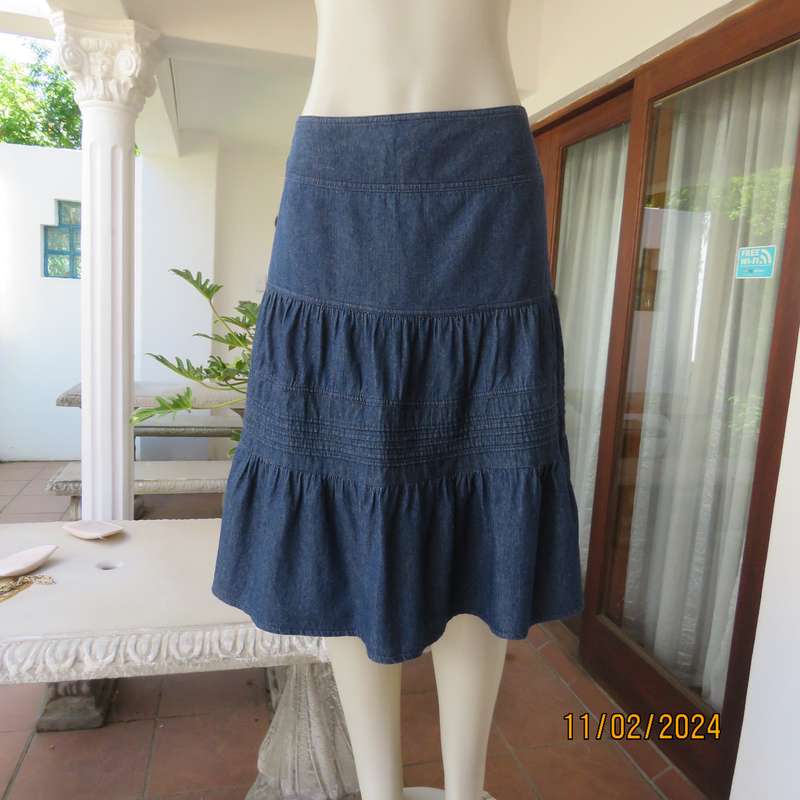 Timeless blue denim jean tiered skirt size 38. Wide yoked waist. Tucked seam decoration. As new cond