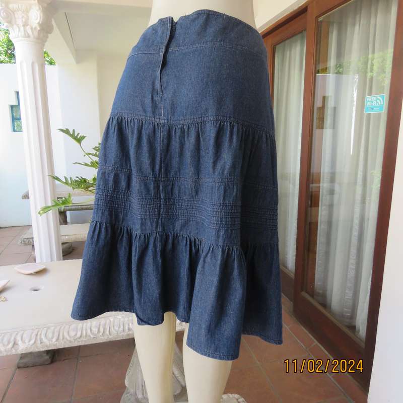 Timeless blue denim jean tiered skirt size 38. Wide yoked waist. Tucked seam decoration. As new cond