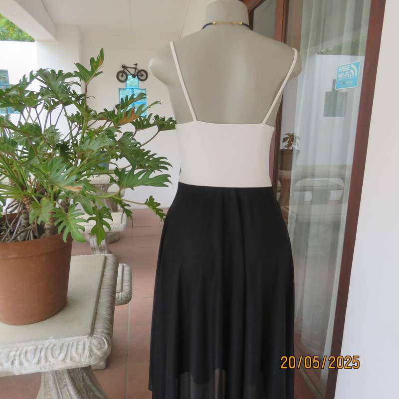 FOSHINI evening strappy dress in black with white sequins and white gathered bust area. Size 36