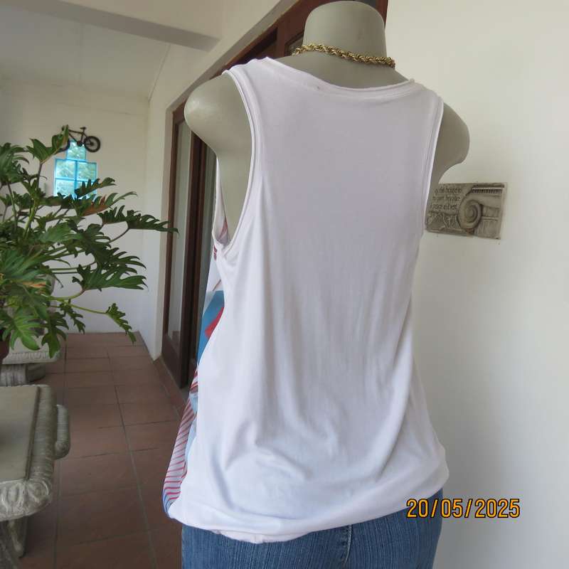 TRUWORTHS cool white sleeveless top with red-blue geometric print. Size 36.