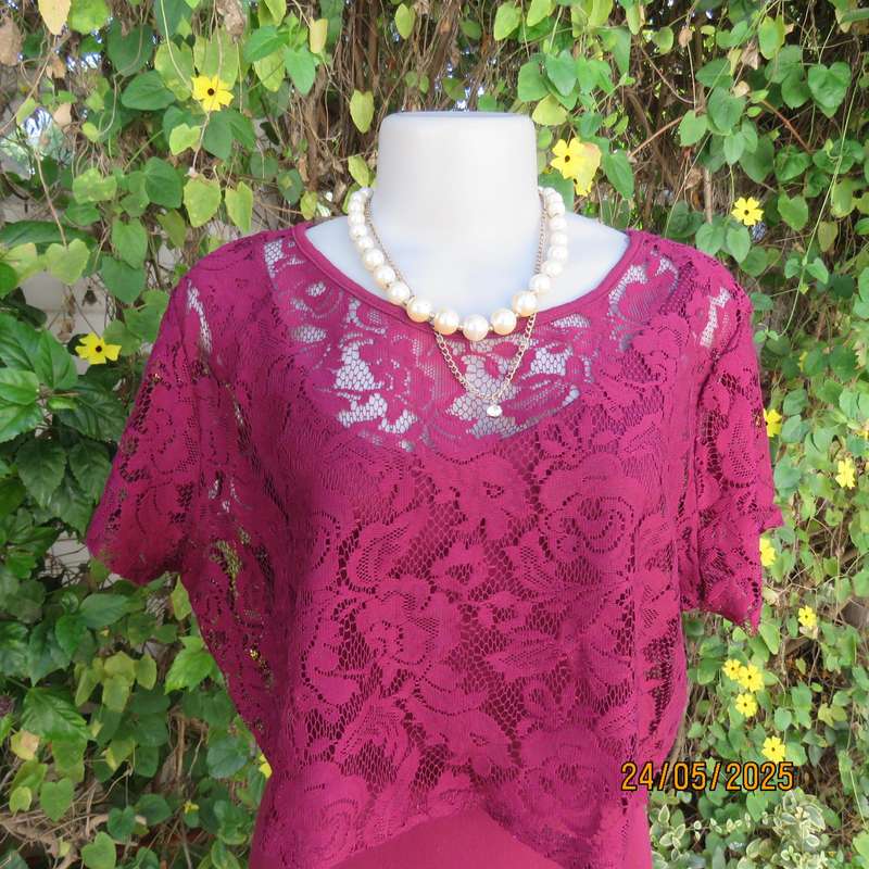 Maroon stretch polyester bodycon slip over dress with acrylic lace top overlay. Size 38