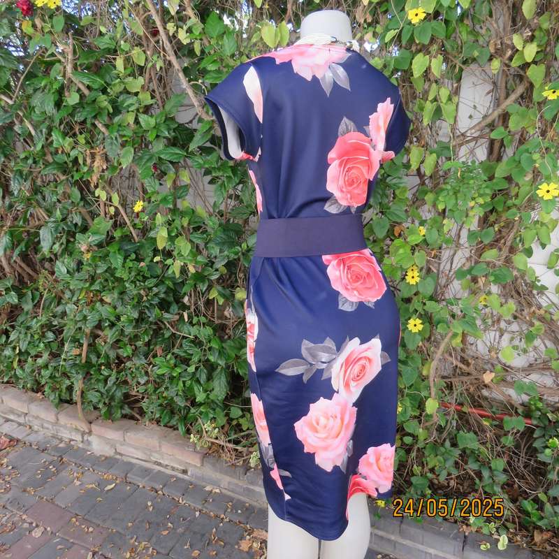 QUIZ navy floral dress with crimson roses. Fold over bottom. Size 37. Square neckline