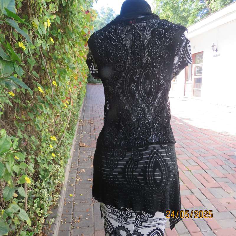 Black acrylic knit lace stitch sleeveless waterfall style cover up. Size 32.