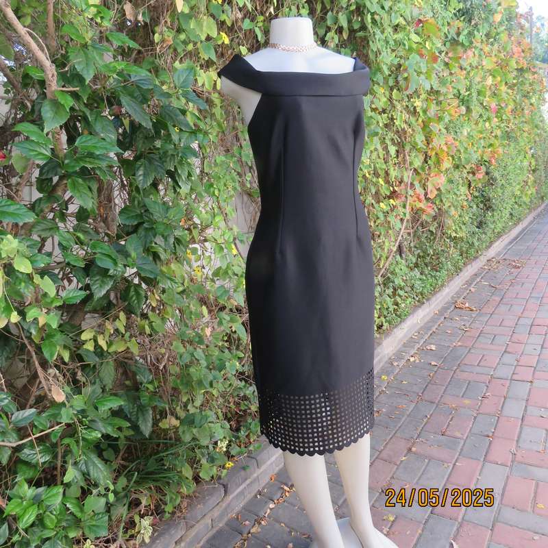 FOSHINI sleek black heavy stretch polyester sleeveless dress. Foldover neckline. Size 36