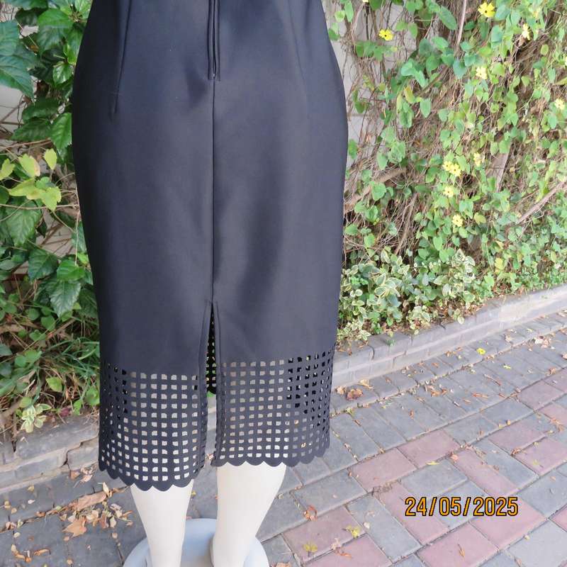 FOSHINI sleek black heavy stretch polyester sleeveless dress. Foldover neckline. Size 36