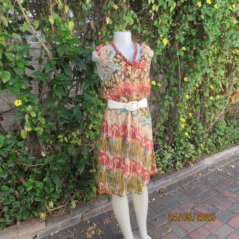 Cool colourful sleeveless dress with frilled V neckline. Size 37. Lined. Elasticated waist.