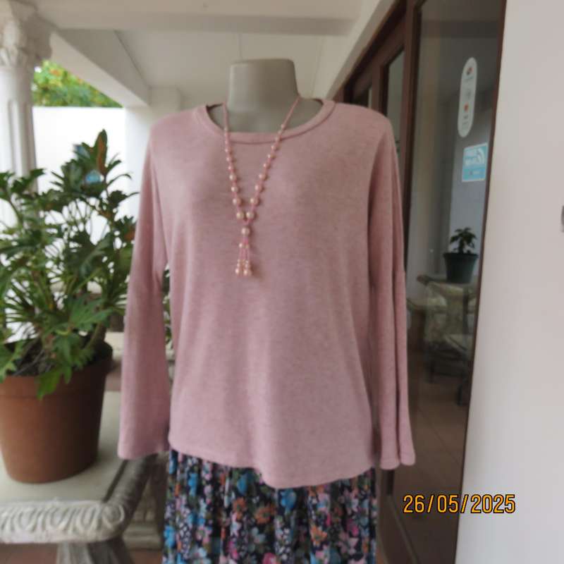 Blush pink warm oversized size 38 slip over poly knit slip over top.
