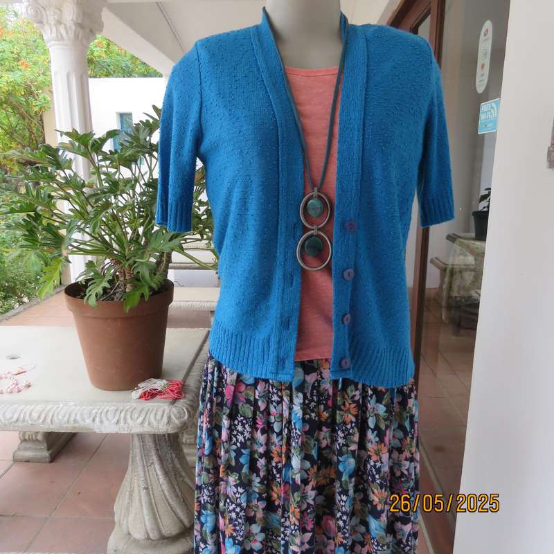FOSHINI jade blue short sleeve button down cardigan in cotton-acrylic yarn. Size 32