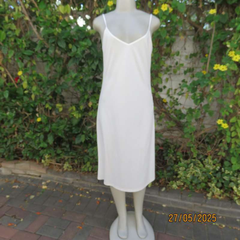 KELSO special occasion ankle length ladylike sheer polyester dress-loose underdress. Size 38