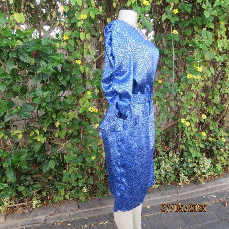TOPICS as new special occasion royal blue-gold patterned size 40 dress with original belt.